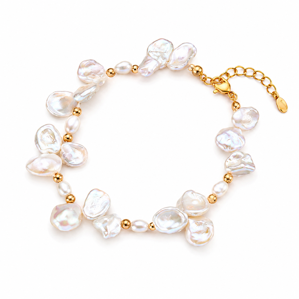 Freshwater pearl bracelet with irregular baroque pearls and gold-tone clasp links